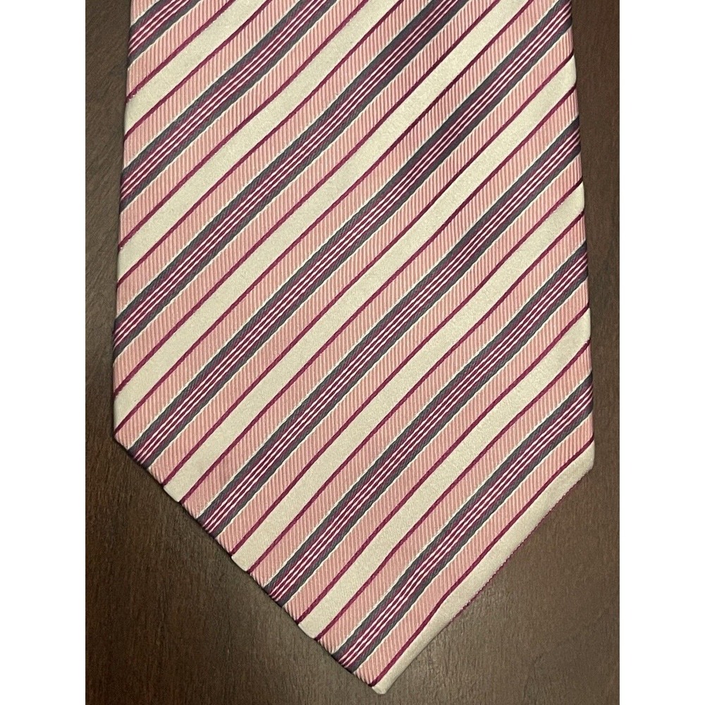 Geoffrey Beene Pink Hand Made 100% Silk Men’s Neck Tie Made In China